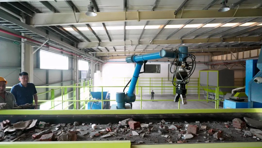 1747820339589132.jpg 1747820339589132.jpg